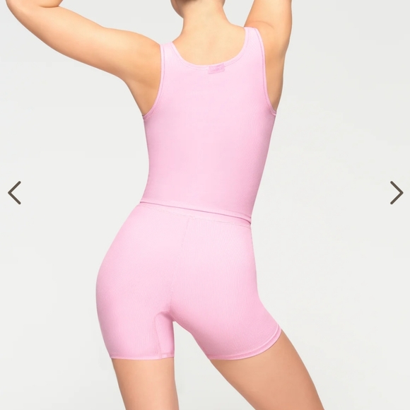 NWT SKIMS SOFT LOUNGE BOXER - Picture 4 of 7